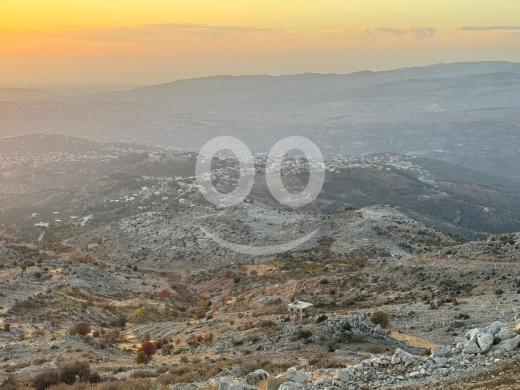 عقار مميز مطل على البقاع والجنوب — 5
