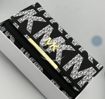Clothes, Footwear & Accessories in Beirut City - Elegant Leather Portmonet Wallet - MK Style, Gift Box & Bag Included - Only $15