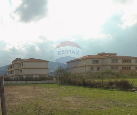 R9-2983 Land for Sale in Tal Abbass Akkar – 5,804 m² with Road, Electricity & Water — 3