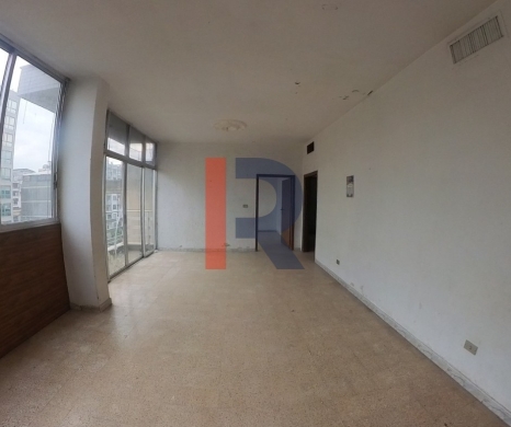 R9-2984 Office for Sale in Azmi Street Tripoli – 100 m² — 4