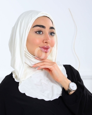 الملابس، الأحذية والزينة في Loussiya - زليخة