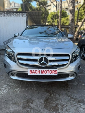 Mercedes-Benz in Sin El Fil - Mercedes-Benz GLA250 4Matic - 70,000 Miles - Full Option - Excellent Condition 2017