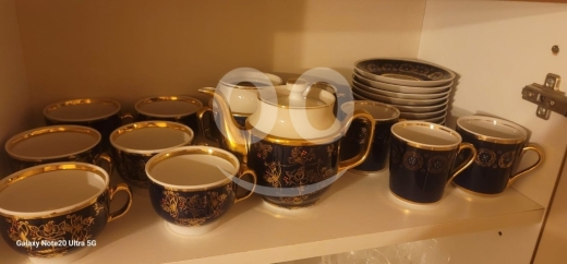 Other Goods in Beirut City - طقم شاي وقهوة ملكي أزرق ومذهب | ١٨ قطعة فاخرة | $40