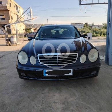 Mercedes-Benz dans Halba - 2006 مرسيدس ٢١١
