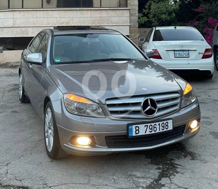 Mercedes-Benz in Beirut City - Mercedes C280 model 2008