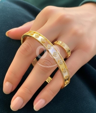 مجموعة مجوهرات فاخرة مطلية بالذهب — 8