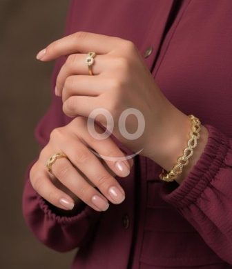 مجموعة مجوهرات فاخرة مطلية بالذهب — 6