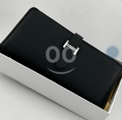 Clothes, Footwear & Accessories in Beirut City - Herm&egrave;s Dogon Duo Wallet in Black Togo Calfskin