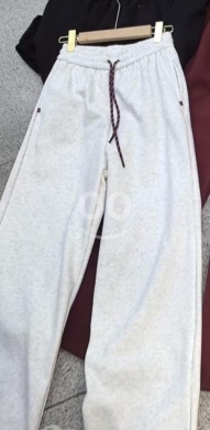Clothes, Footwear & Accessories in Al Dahye - Fleeced jogger