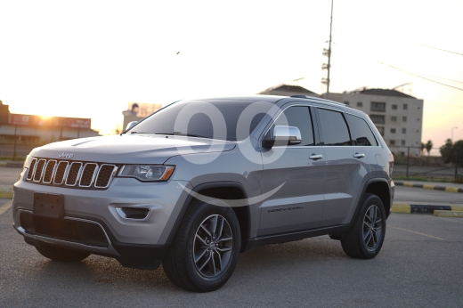 Jeep in Tripoli - Grand cherokee 2017
