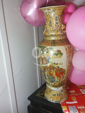 Other home furniture dans Biakout - tawle 2zes kbiree ma3 vase kbire w 2 tableau