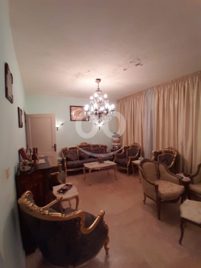 Home & Garden in Ras El Nabaa - شقه للبيع راس النبع