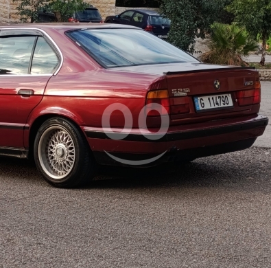 BMW dans Daher El Maghara - Bmw 525 moter aswad