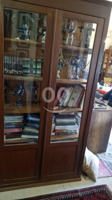 Other Goods in Ballouneh - خزانة عرض خشبية كلاسيكية بوابات زجاجية | مكتبة وواجهة عرض فخمة