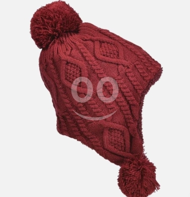 Clothes, Footwear & Accessories in Beirut City - Cozy Cable-Knit Fleece