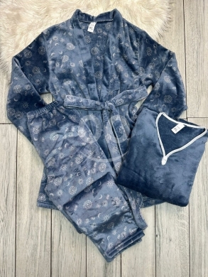 Clothes, Footwear & Accessories in Loussiya - بيجامة نسواني 3 قطع