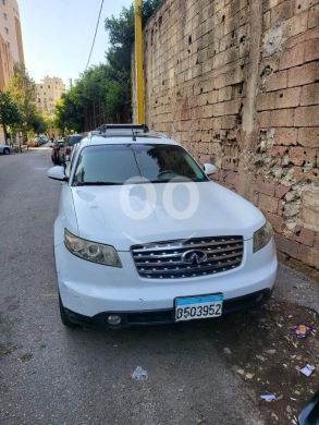 Infiniti in Hadeth - Infiniti FX35 model 2003