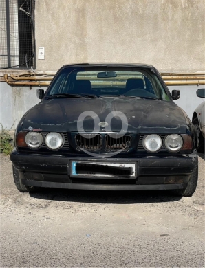 BMW dans Saïda - BMW E34 520i (1995) | Great Mechanics | Perfect for Enthusiasts or Drift Project