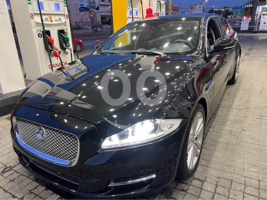 Jaguar in Zahleh - JAGUAR XJL 2013