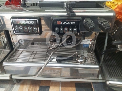 ماكينة اسبريسو كازاديو إيطالية احترافية | Casadio Professional Italian Espresso Machine — 2