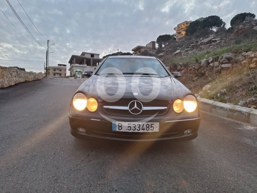 Mercedes-Benz in Zebdine - Mercedes-Benz CLK 350 model 2006