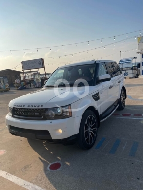 Land Rover in Beirut City - rover sport 2010