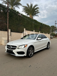 Mercedes C300 2017 superr clean