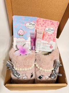 Slipper box 1