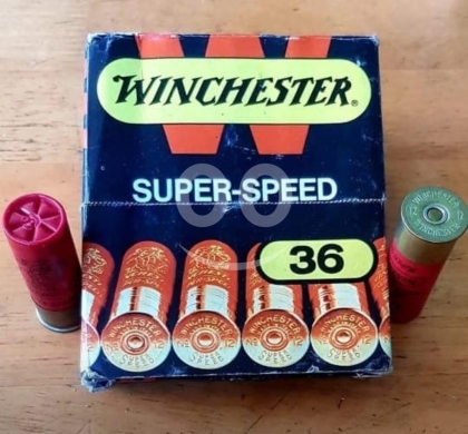 Antiques & Collectibles in Batroun - علبة خرطوش صيد Winchester Super-Speed الأصلية - إصدار كلاسيكي نادر