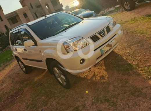 Nissan in Choueifat - Nissan Xtrail 2012