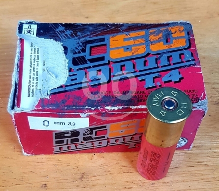 Antiques & Collectibles in Batroun - علبة خرطوش RC 50 Magnum T4 الأصلية - قوة "الماغنوم" القصوى للصيد الثقيل