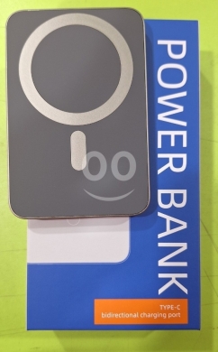 Mobile accessories dans Tabbaneh - شاحن متنقل تكنو لاسلكي مغناطيسي بمنفذ تايب سي | Tecno Wireless Magnetic Power Bank Type-C Port