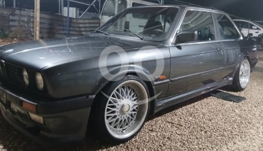 BMW dans Rmeileh - BMW 318 موديل 1987