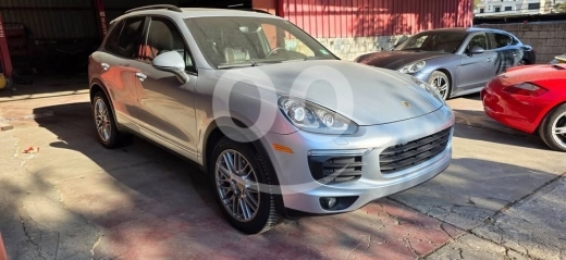 Porsche in Kfar Dlakous - Porsche cayenne 2017