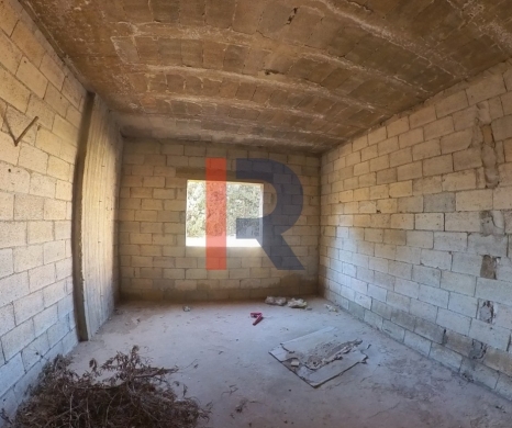 R9-3034 Two Building Blocks for Sale in Daher Al Ain Koura – 1,750 m² Land, Near LIU — 4