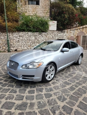 Jaguar in Zouk Mikaël - Jaguar XF 2009