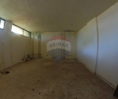 R9-3035 Warehouse for Sale in Haykaliyeh – Koura مستودع للبيع في هيكلية الكورة (500 m², 3.5 m Height)