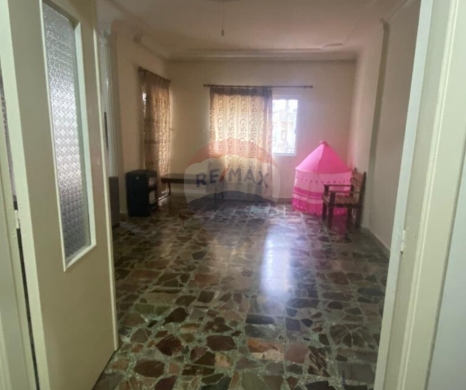 شقق للبيع في أبو سمرا - R9-3036 Apartment for Sale in Abu Samra Al Haram Street Tripoli - 165 m², 2nd Floor