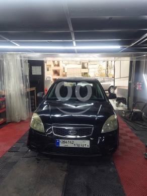 Kia in Haret Saida - Kia rio 2009