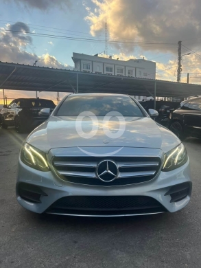 Mercedes-Benz in Zgharta - Mercedes E300 2017