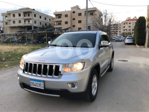 Jeep dans Mar Elias - Grand Cherokee Model 2012