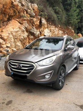 Hyundai in Mazraat Yachouh - Hyundai tucson Model 2011