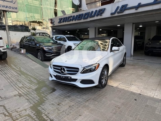 Mercedes-Benz in Beirut City - Mercedes C300 2017