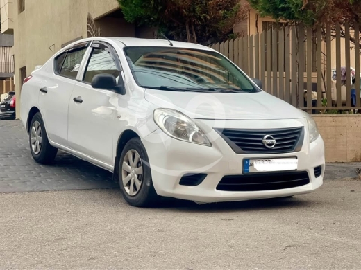 Nissan sunny 2014