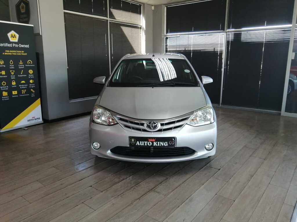 TOYOTA ETIOS - Image 3