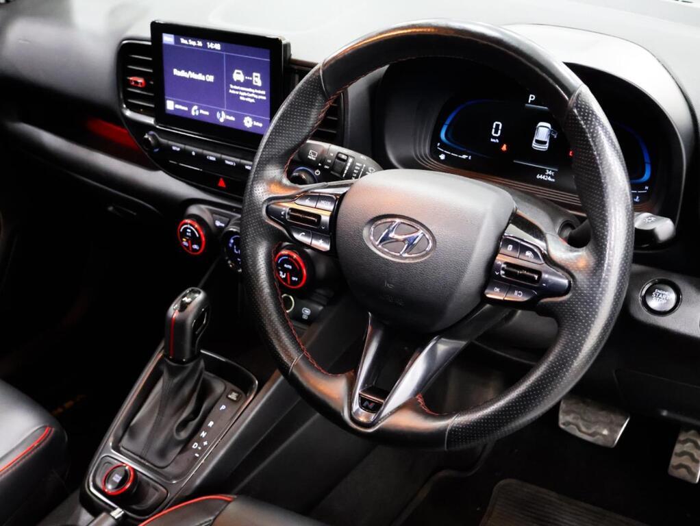 HYUNDAI VENUE - Image 13