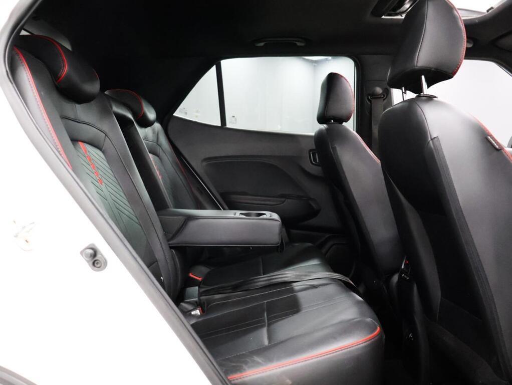 HYUNDAI VENUE - Image 16