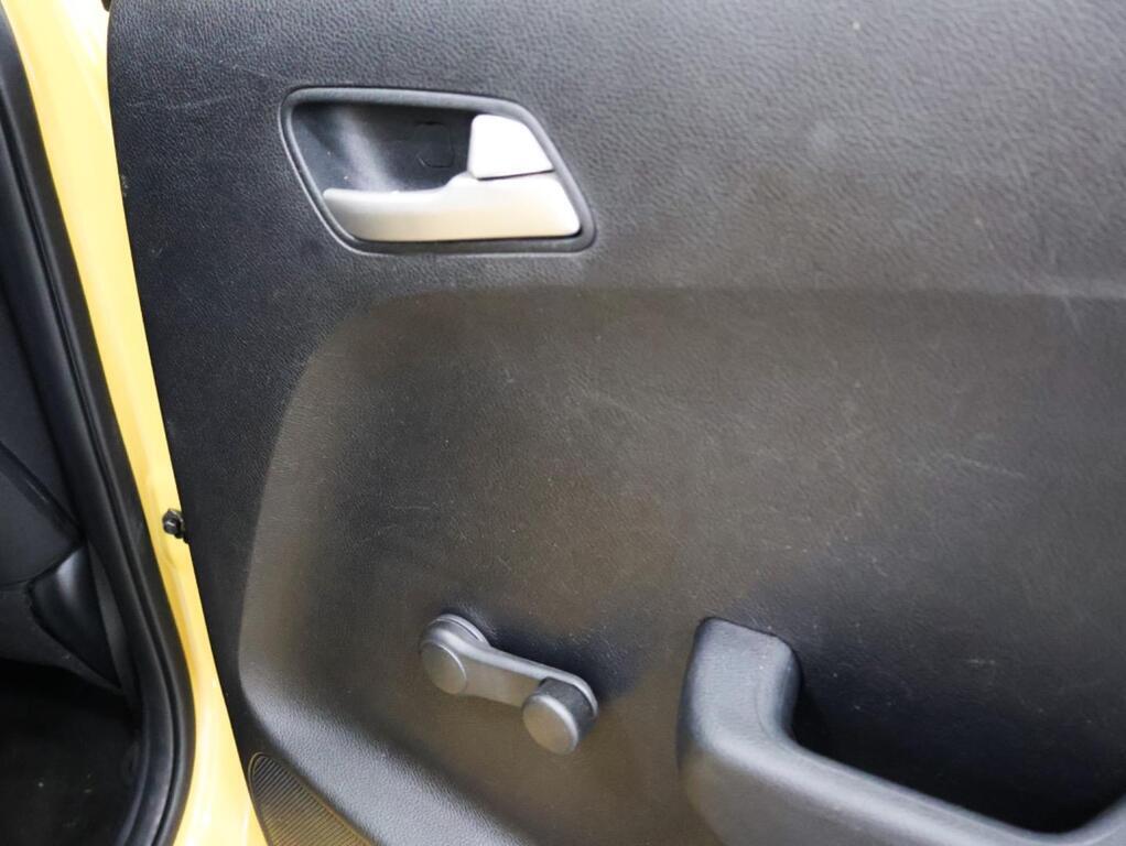 KIA PICANTO - Image 17