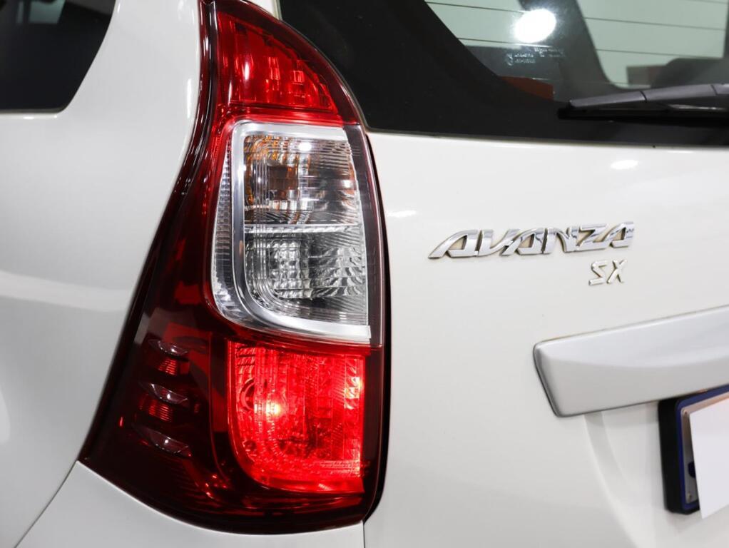 TOYOTA AVANZA - Image 9