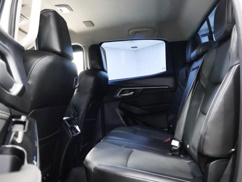 ISUZU D-MAX - Image 20